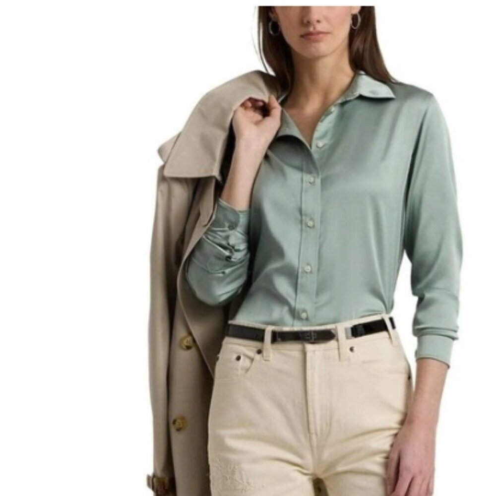 NWT Lauren Ralph Lauren Classic Fit Sage Button Up Blouse